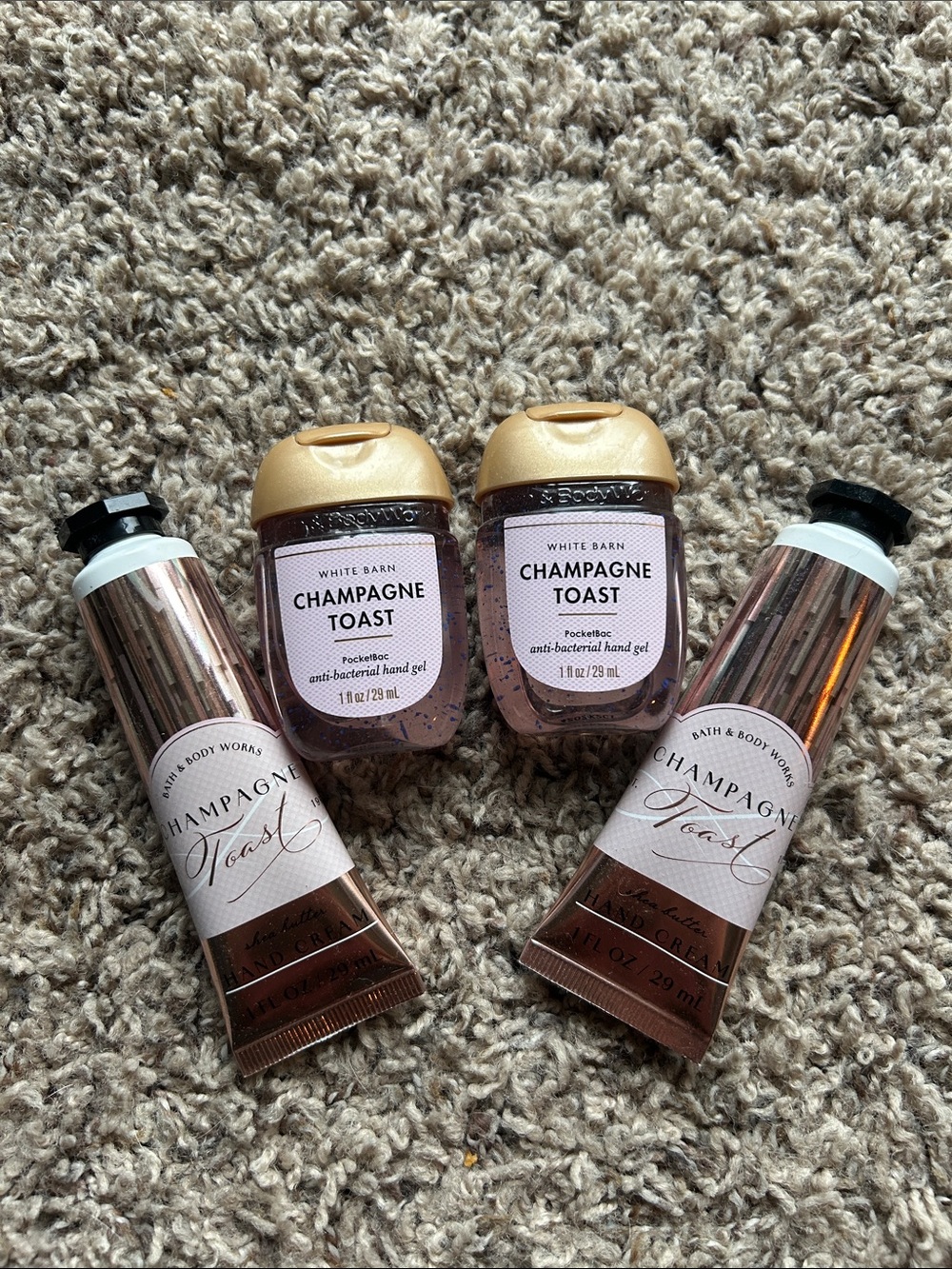 Bath & Body Works Champagne Toast Hand Cream & PocketBac Gel Set in Rose Gold